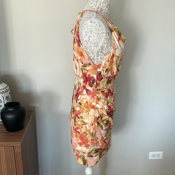 SIGNIFICANT OTHER -NWT- Chiara Floral Print Tie Back Minidress - Picture 5 of 14